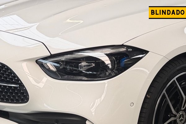 MERCEDES-BENZ C 300 2.0 EQ BOOST HÍBRIDO AMG LINE 9G-TRONIC 2024/2024 MERCEDES-BENZ C 300 2.0 EQ BOOST HÍBRIDO AMG LINE 9G-TRONIC 2024/2024